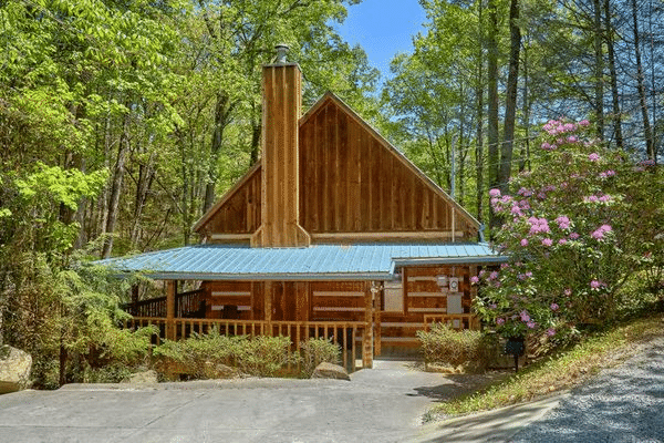 Cuddle Creek Cabin Honeymoon Cabin By A Creek In Pigeon Forge