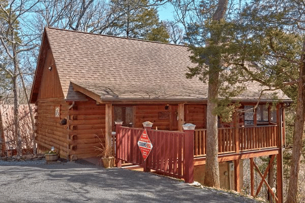 Aah Rocky Top Echota Resort Cabin Rental Near Pigeon Forge