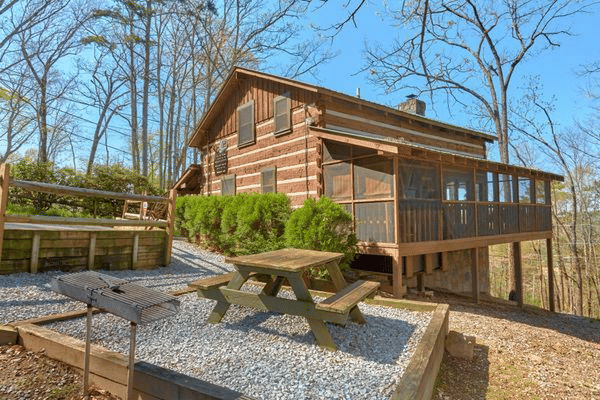 Hillbilly Deluxe Your Pet Friendly 2 Bedroom Cabin In Pigeon Forge