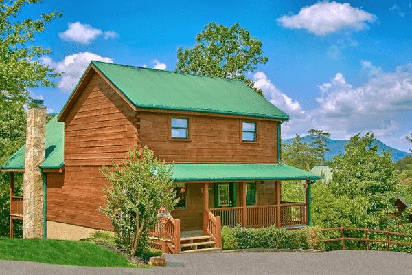 Arrowhead Pigeon Forge TN | Hot Tub | Double View Lodge