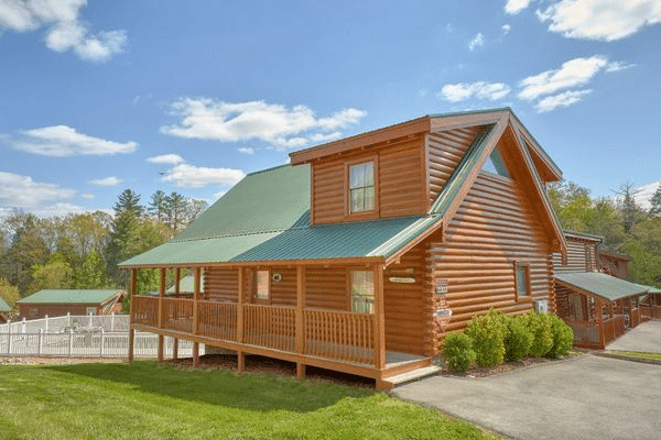 "Absolute Delight" Blackberry Ridge Resort Pigeon Forge Cabin