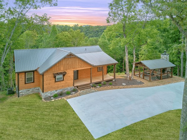 Run to the Hills  RE/MAX Cove Mountain Realty & Cabins